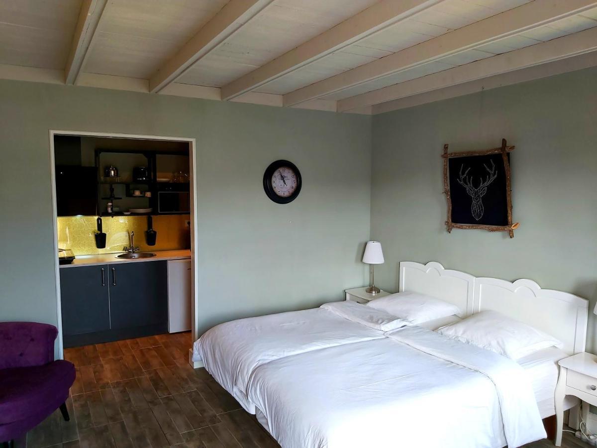 Bonbon Chambre D'Hotes Saint-Julien-de-Lampon Exterior photo